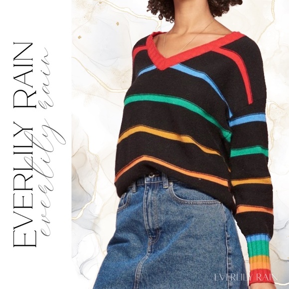 Colorful Striped Ribbed Knit Sweater - Picture 4 of 12
